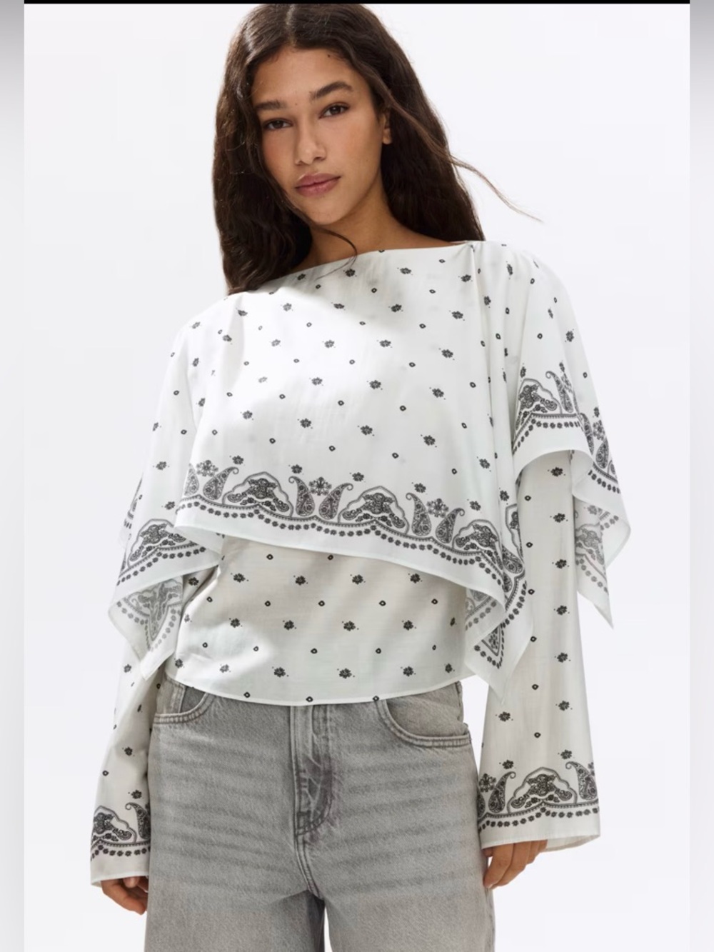 White and black paisley print long sleeve bandana blouse
